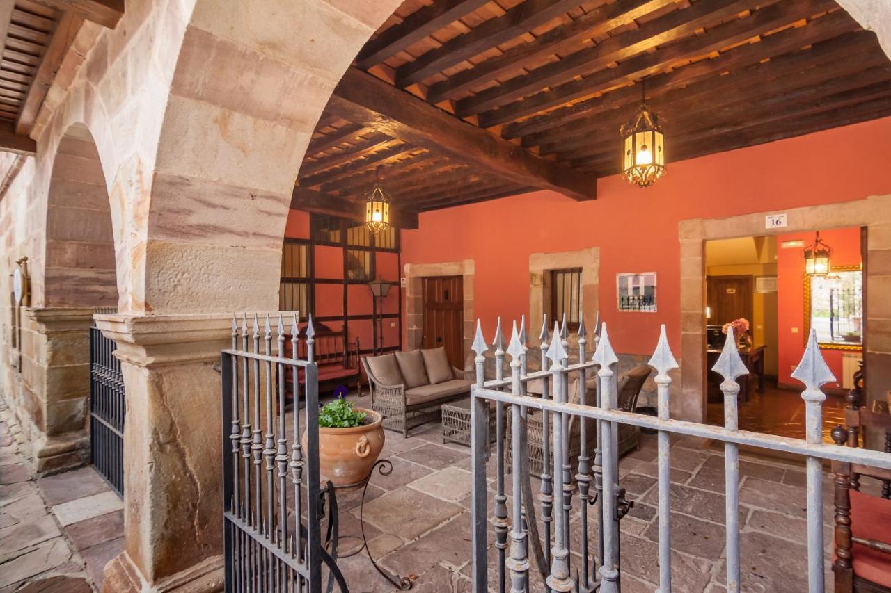 Гостевой дом Casona De La Salceda Тресеньо Экстерьер фото