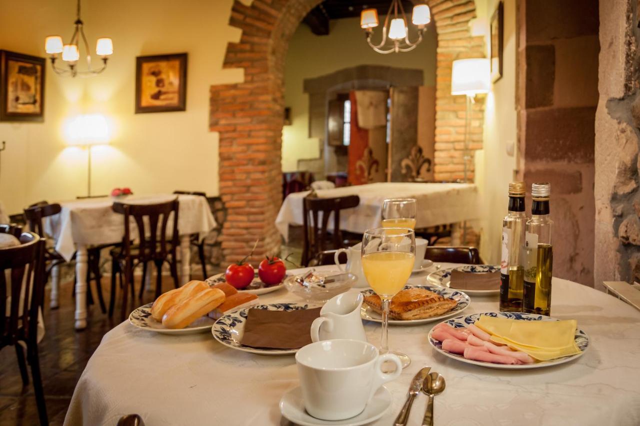Гостевой дом Casona De La Salceda Тресеньо Экстерьер фото